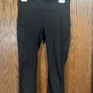 Lululemon black cropped leggings - NWOT size 8